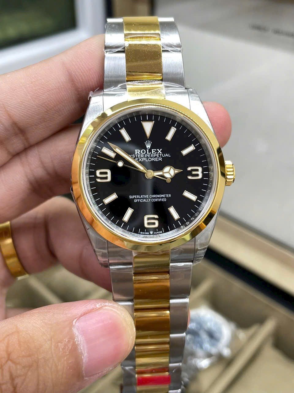 1750587992-3.jpg Rolex Explorer 124273 SS/YG Plated Black Dial 36mm Oyster Super Clone - 图片 1