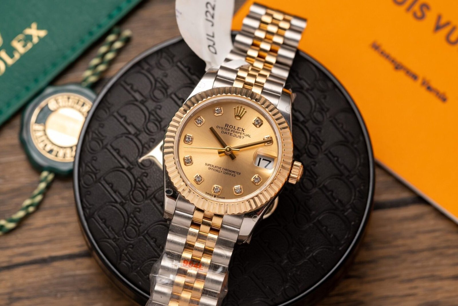 1750588403-168.jpg Rolex Datejust SS/YG Plated Gold Dial CZ Diamonds 31mm Jub Super Clone - 图片 1