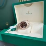 Rolex Day-Date RG Plated Chocolate Dial CZ Diamonds 36mm EWF Replica - 图片 3