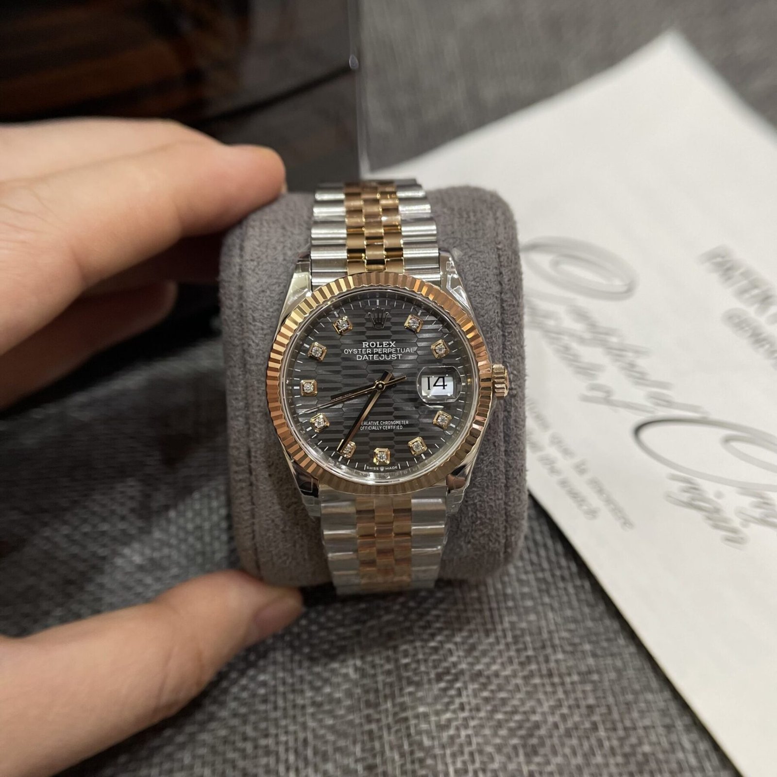 1750588762-302.jpg Rolex Datejust 126231 SS/RG Plated Grey Dial CZ Diamonds 36mm Jub Super Clone - 图片 1