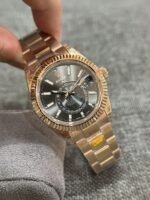 Rolex Sky-Dweller 326935 RG Plated Grey Dial 42mm Oyster NBF Replica - 图片 2