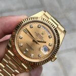 Rolex Day-Date YG Plated Champagne Dial CZ Diamonds 40mm Replica - 图片 4