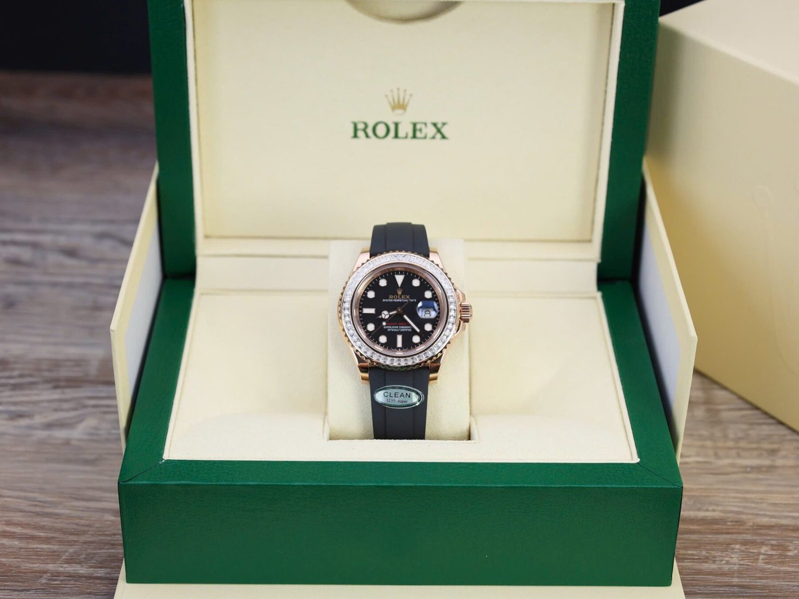 1750589063-425-1.jpg Rolex Yacht-Master RG Plated Black Dial Baguette Diamond 40mm Oysterflex Super Clone - 图片 1