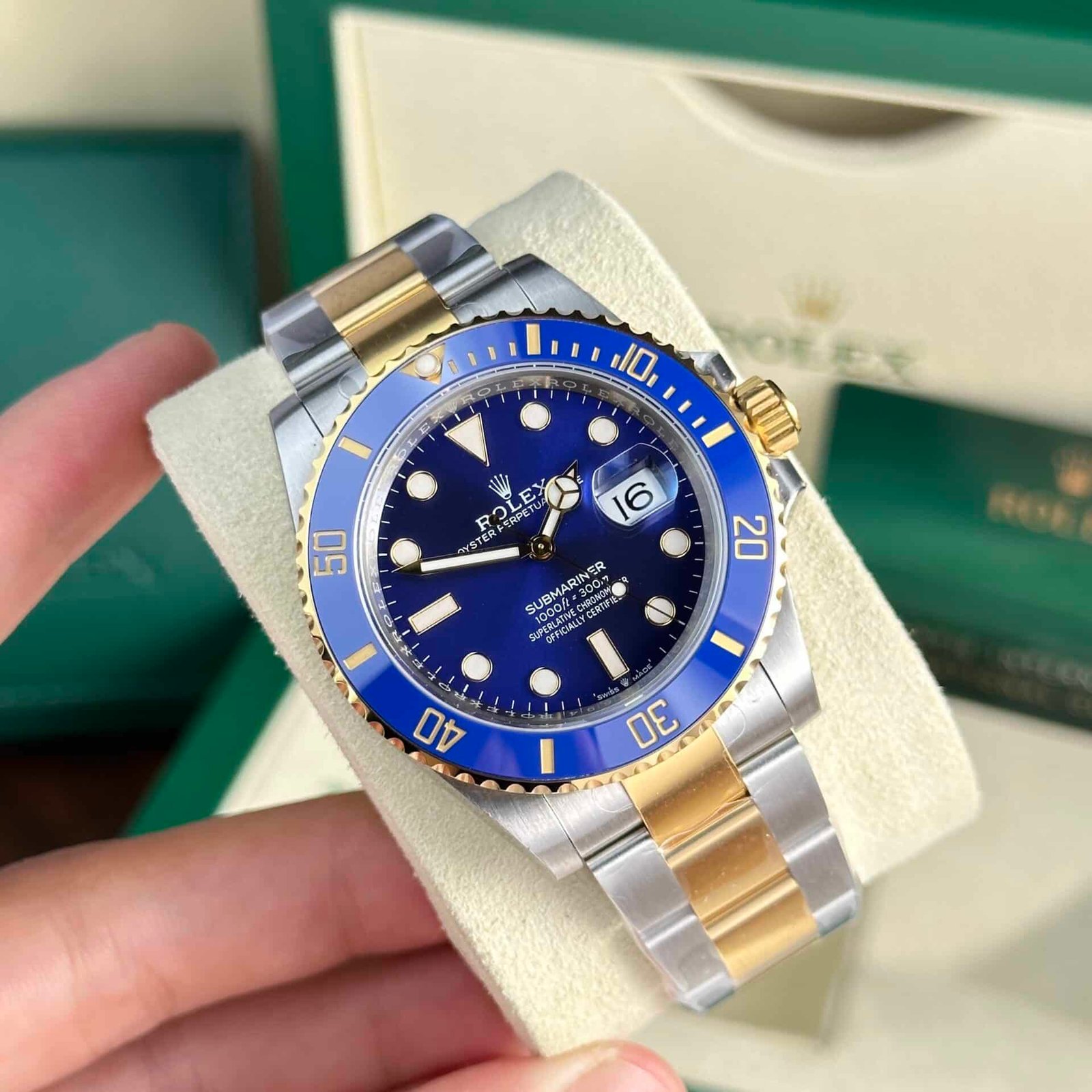 1750589285-503-1.jpg Rolex Submariner 126613LB SS/YG Plated Blue Dial 41mm Oyster Replica - 图片 1
