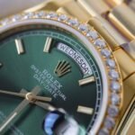 Rolex Day-Date YG Plated Green Dial With Diamonds 36mm Super Clone - 图片 5