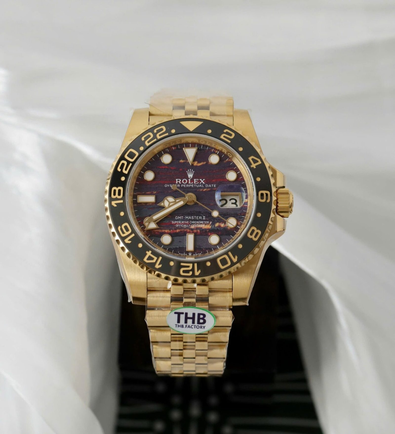 1750589377-536.jpg Rolex GMT-Master II 126718GRNR YG Plated Tiger Iron Dial 40mm Jub Super Clone - 图片 1