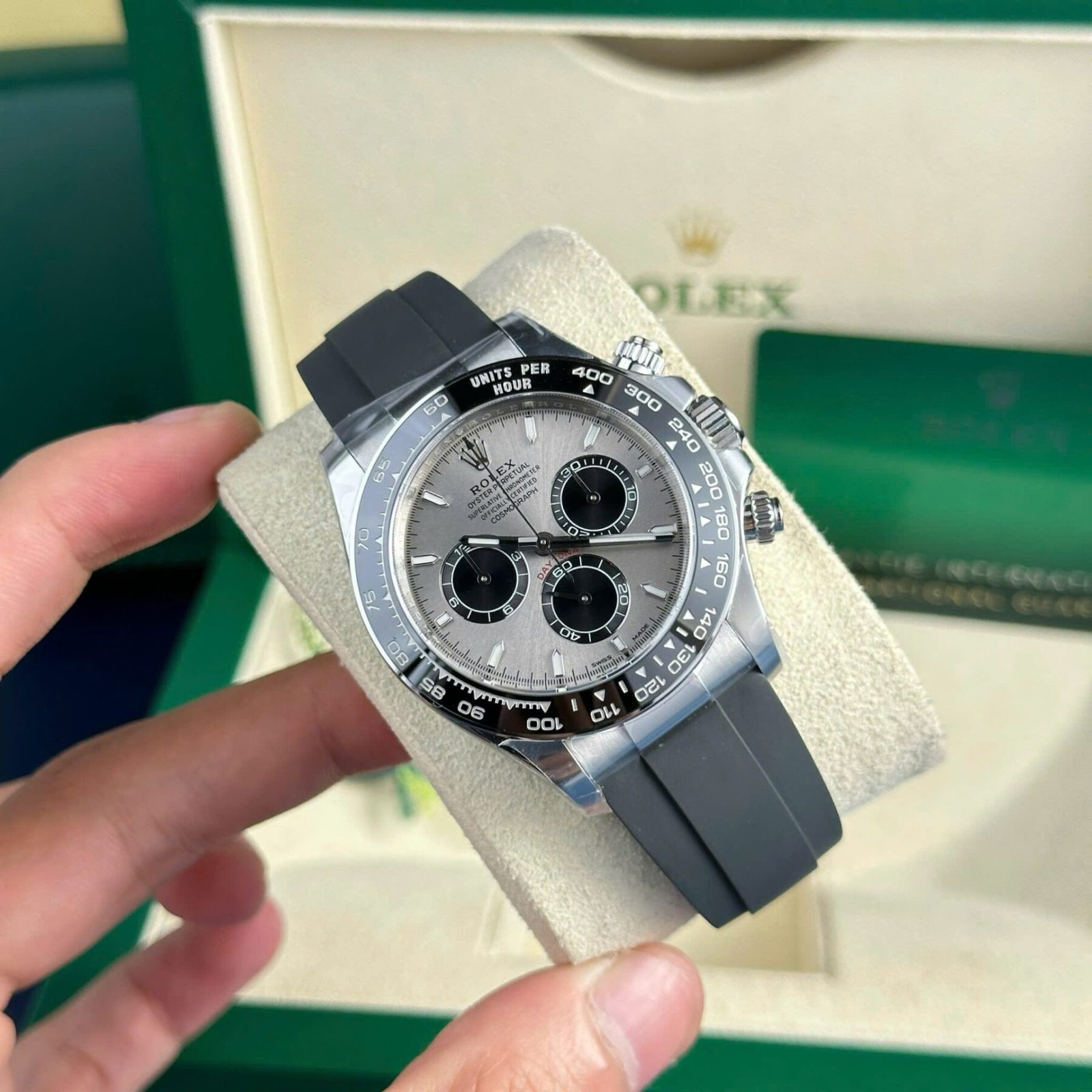 1750589677-638.jpg Rolex Daytona 126519LN 904L Steel Grey Dial 40mm Oysterflex Super Clone - 图片 1