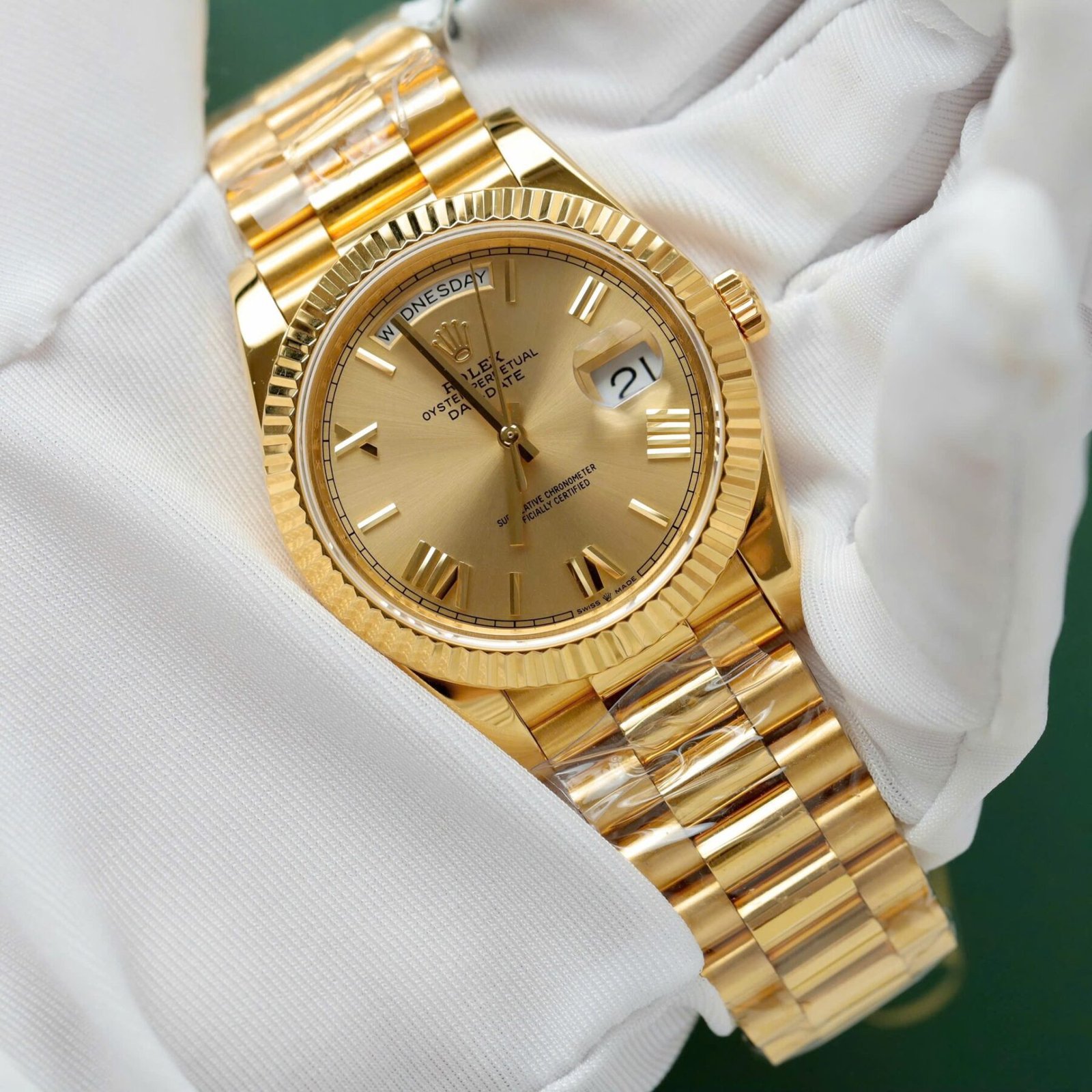 1750589707-650-1.jpg Rolex Day-Date 228238 YG Plated Champagne Roman Numeral Dial 40mm Super Clone - 图片 1
